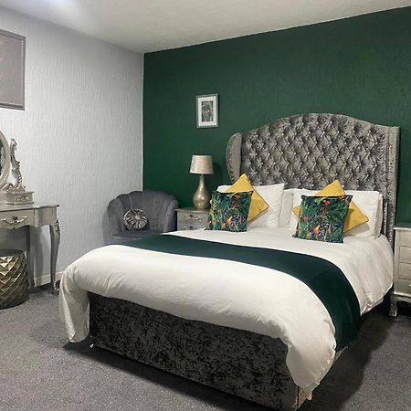Saphire Glasgow Apartments Giffnock Екстер'єр фото