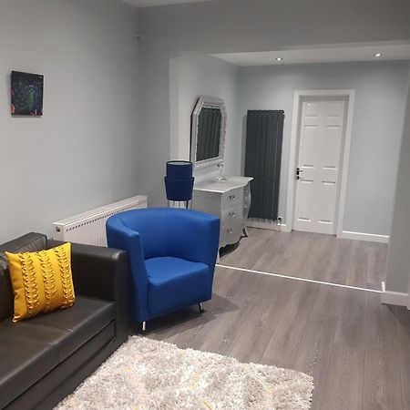 Saphire Glasgow Apartments Giffnock Екстер'єр фото