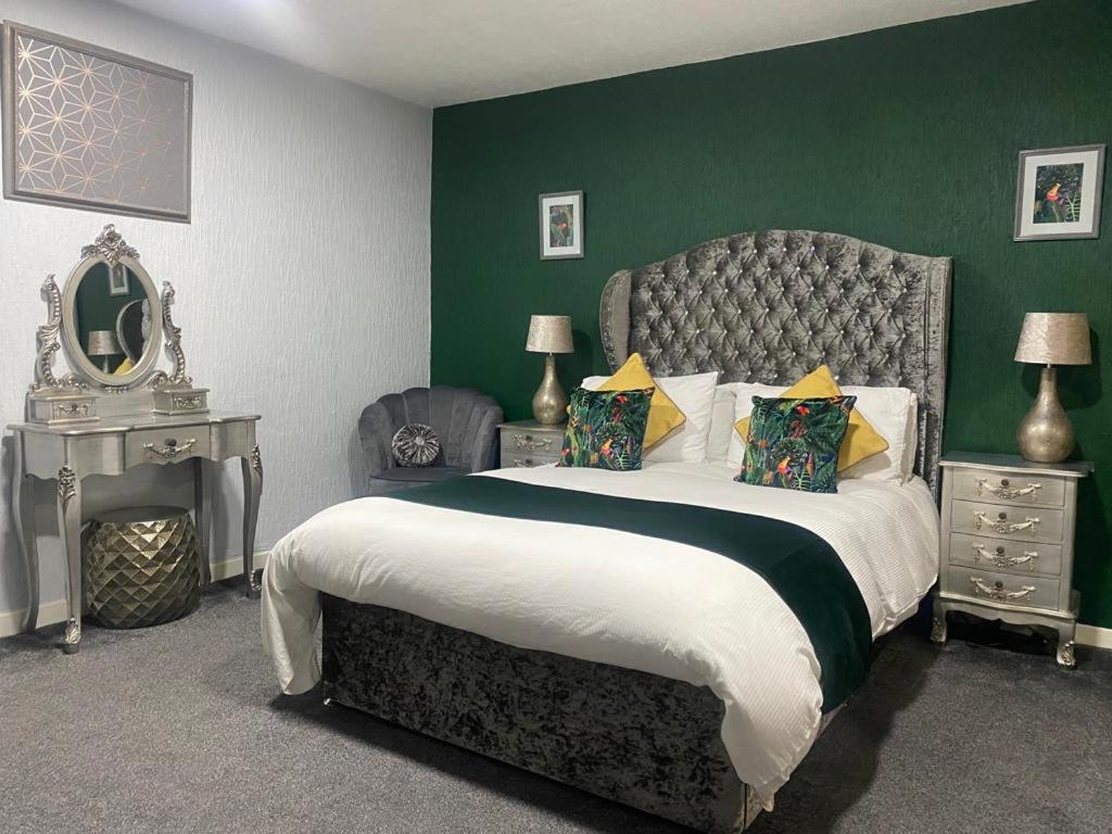 Saphire Glasgow Apartments Giffnock Екстер'єр фото